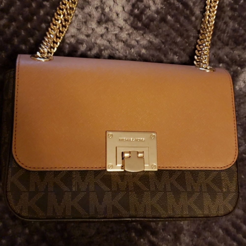 Michael Kors shoulder/cross body bag